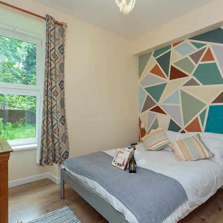 Cosy 1 Bed Flat Near City Centre Apartment Единбург Екстериор снимка