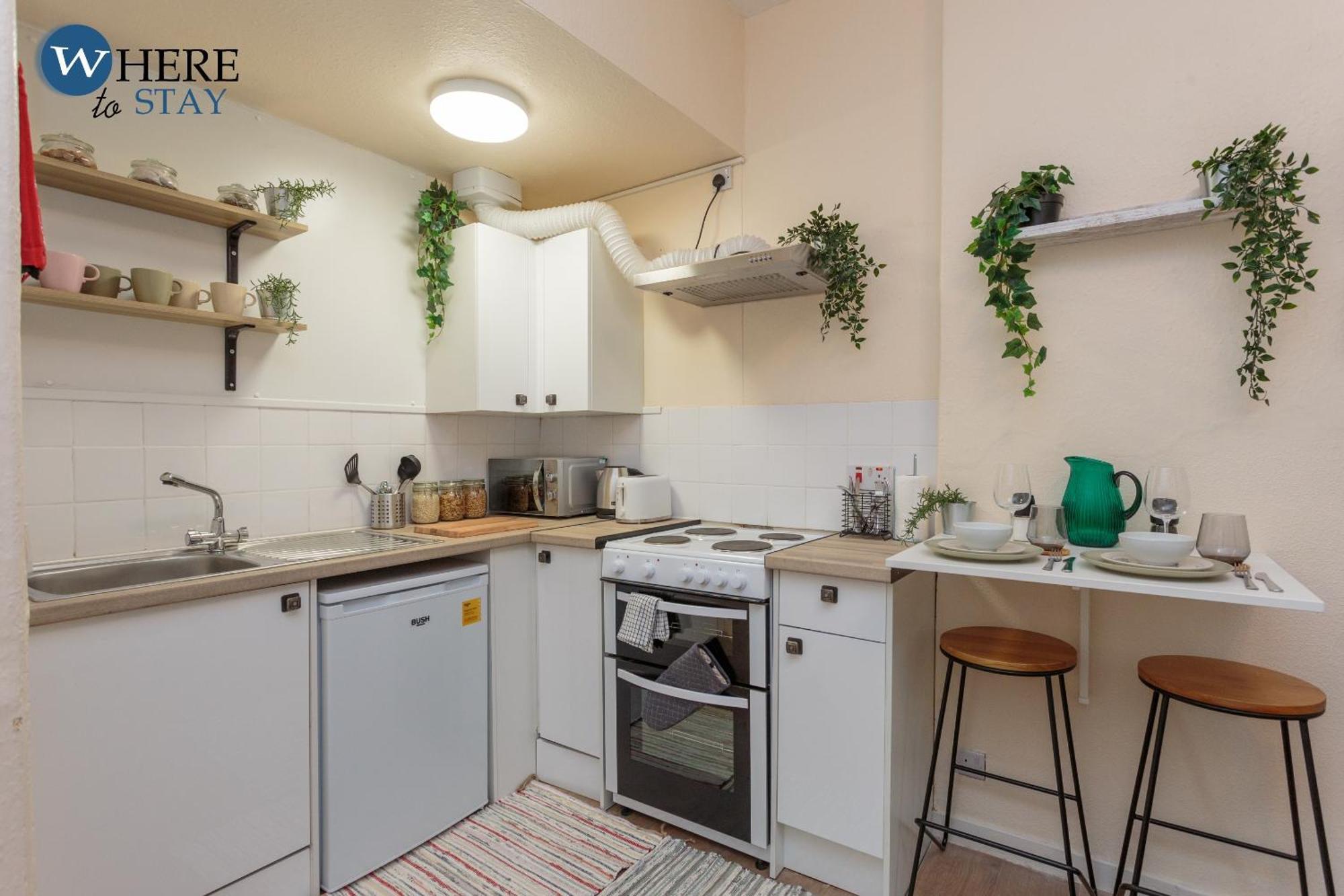 Cosy 1 Bed Flat Near City Centre Apartment Единбург Екстериор снимка